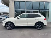 Usata Porsche Cayenne 240 CV (176 kW) 2011 Bianco SUV