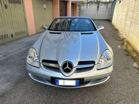 Usata Mercedes SLK200 163 CV (119 kW) 2004 Blu/azzurro Cabrio