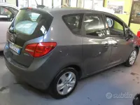 Usata Opel Meriva 120 CV (88 kW) 2017 Grigio Monovolume