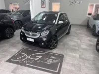 Usata Smart ForFour Passion 90 CV (66 kW) 2017 Nero Utilitaria