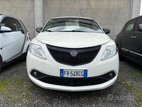 Usata Lancia Ypsilon 69 CV (50 kW) 2019 Bianco Utilitaria