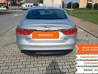 Usata Jaguar XF 180 CV (132 kW) 2017 Berlina