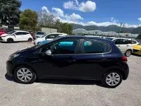 Usata Peugeot 208 Active 75 CV (55 kW) 2018 Blu Utilitaria