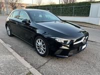 Usata Mercedes A180 Business 116 CV (85 kW) 2019 Nero Berlina