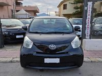 Usata Toyota iQ Sol 68 CV (50 kW) 2010 Nero Utilitaria
