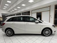 Usata Mercedes B200 Executive 136 CV (100 kW) 2012 Bianco Monovolume