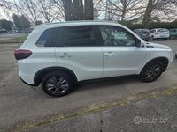 Usata Suzuki Vitara Cool 112 CV (82 kW) 2019 Bianco SUV
