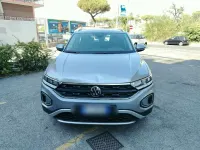 Usata VW T-Roc Style 110 CV (80 kW) 2024 Grigio SUV