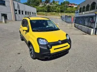Nuova Fiat Panda Cross Cross 65 CV (47 kW) 2025 Giallo Utilitaria