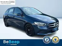 Usata Mercedes B180 116 CV (85 kW) 2021 Blu metallizzato Utilitaria