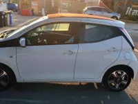 Usata Toyota Aygo X-wave 69 CV (50 kW) 2017 Utilitaria