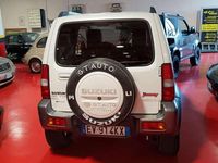 Second-hand Suzuki Jimny 86 CP (63 kW) 2014 Alb SUV