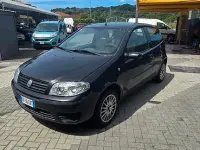 Usata Fiat Punto 60 CV (44 kW) 2007 Nero Utilitaria