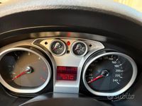 Usata Ford Kuga 160 CV (117 kW) 2013 Nero SUV