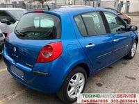 Usata Renault Clio II 74 CV (54 kW) 2006 Blu Berlina