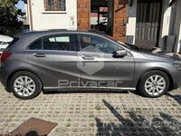 Usata Mercedes A180 Executive 109 CV (80 kW) 2017 Grigio Utilitaria