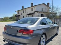 Usata BMW 320 210 CV (154 kW) 2008 Coupé