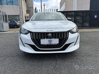 Usata Peugeot 208 Allure 101 CV (74 kW) 2023 Bianco Utilitaria