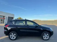 Usata Toyota RAV4 Luxury 136 CV (100 kW) 2008 Nero SUV
