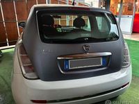Usata Lancia Ypsilon 59 CV (43 kW) 2010 Bianco Utilitaria