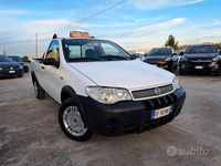 Usata Fiat Strada 86 CV (63 kW) 2007 Bianco Pick-up