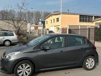 Usata Peugeot 208 Active 82 CV (60 kW) 2017 Grigio Utilitaria