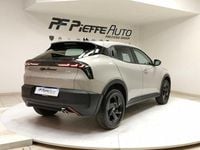 Usata Alfa Romeo Junior 136 CV (100 kW) 2025 Beige SUV