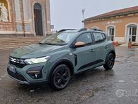 Usata Dacia Sandero Stepway 91 CV (66 kW) 2024 Verde Utilitaria