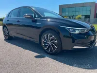 Usata VW Golf VIII Style 116 CV (85 kW) 2023 Nero Berlina