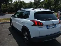 Usata Peugeot 2008 Allure 100 CV (73 kW) 2017 Bianco SUV