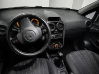 Usata Opel Corsa 75 CV (55 kW) 2010 Bianco Utilitaria