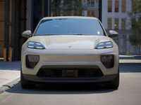 Nuova Porsche Macan 380 kW (517 CV) 2026 Gesso SUV