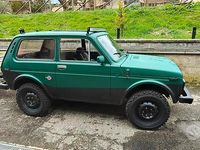 Usata Lada niva 78 CV (57 kW) 1982 Verde SUV