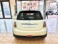 Usata Mini Cooper 109 CV (80 kW) 2007 Beige Utilitaria