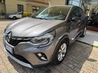 Usata Renault Captur Intens 92 CV (67 kW) 2022 Grigio SUV