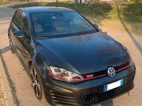 Usata VW Golf VII GTI 230 CV (169 kW) 2016 Grigio Utilitaria