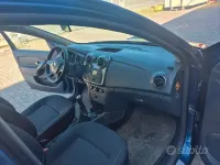 Usata Dacia Sandero 90 CV (66 kW) 2019 Blu Berlina