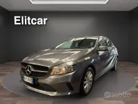 Usata Mercedes A180 Executive 122 CV (89 kW) 2015 Grigio montagna Berlina