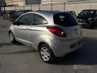 Usata Ford Ka 69 CV (50 kW) 2016 Grigio Berlina