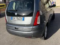 Usata Lancia Musa Platinum 95 CV (69 kW) 2011 Bluazzurro Monovolume