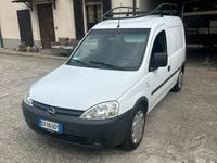 Usata Opel Combo 97 CV (71 kW) 2009 Bianco Monovolume