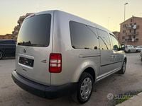 Usata VW Caddy Comfortline 102 CV (75 kW) 2012 Grigio Monovolume