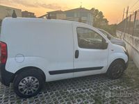 Usata Peugeot Bipper 75 CV (55 kW) 2010 Bianco Monovolume