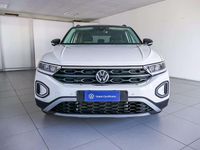 Usata VW T-Roc Life 110 CV (80 kW) 2024 Pure white nero SUV