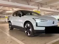 Usata Volvo EX30 Performance 116 kW (158 CV) 2024 Bluazzurro SUV