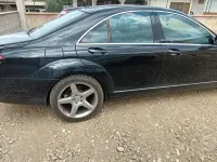Usata Mercedes 320 235 CV (172 kW) 2008 Nero Berlina