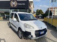 Usata Peugeot TePee Outdoor 92 CV (67 kW) 2014 Bianco ghiaccio SUV