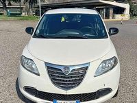 Usata Lancia Ypsilon Gold 69 CV (50 kW) 2014 Bianco Utilitaria