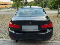Usata BMW 318 Sport Line 143 CV (105 kW) 2012 Nero Berlina