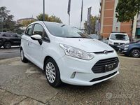 Usado Ford B-MAX Titanium 105 CV (77 kW) 2015 Blanco Monovolumen